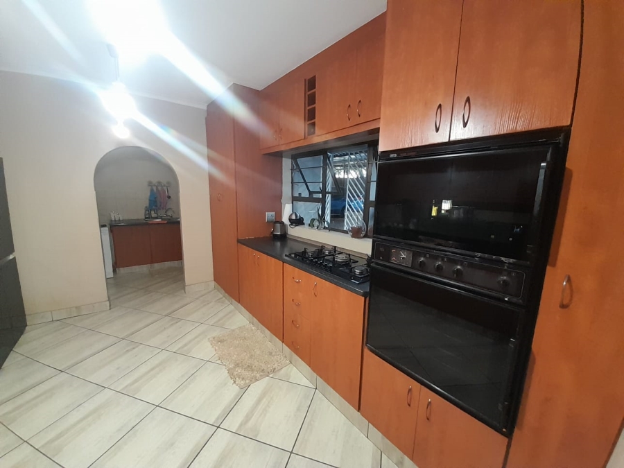 4 Bedroom Property for Sale in Safari Gardens North West